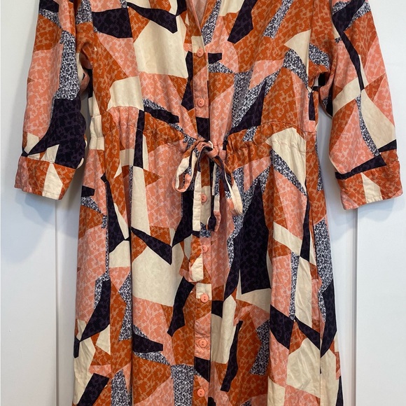 Corey Lynn Calter Vibrant Orange and Cream Dress - Picture 3 of 4